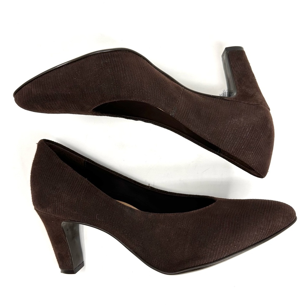 Nurture Paidyn Women’s Brown Leather Textured Heels - Picture 4 of 13